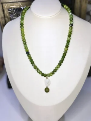 Colar Jade e Pérola Nugget