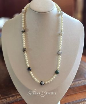 Colar Pérolas Shell e Jade